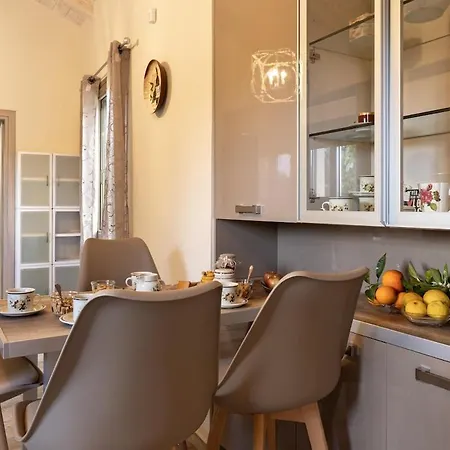 Casa Renta Metaxáta