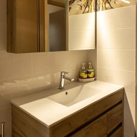 Casa Renta فيلة Metaxáta